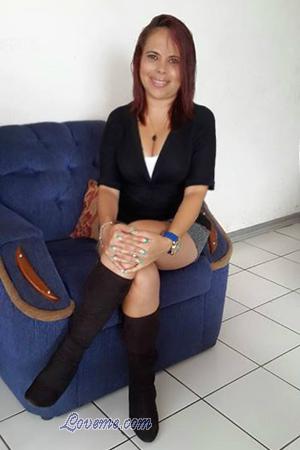 156935 - Alina Age: 48 - Costa Rica