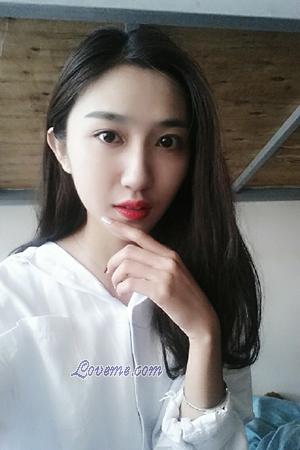 166737 - XiaoDan Age: 29 - China