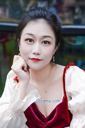 206937 - Ruyue Age: 32 - China