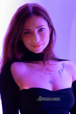 228341 - Yuliia Age: 35 - Ukraine