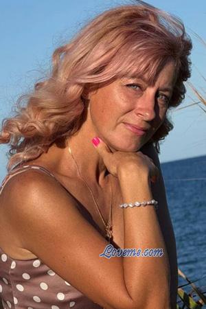 228354 - Hanna Age: 45 - Ukraine