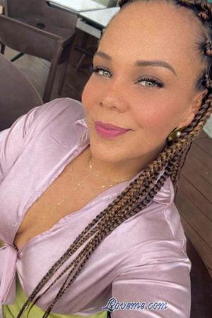 228383 - Stephanie Age: 39 - Costa Rica