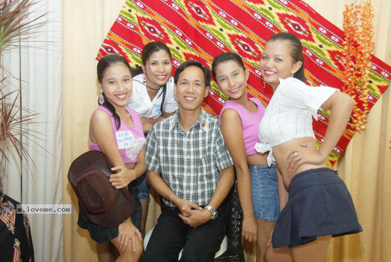 Philippines-women-3421